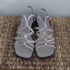 Impo Stretch sandals
